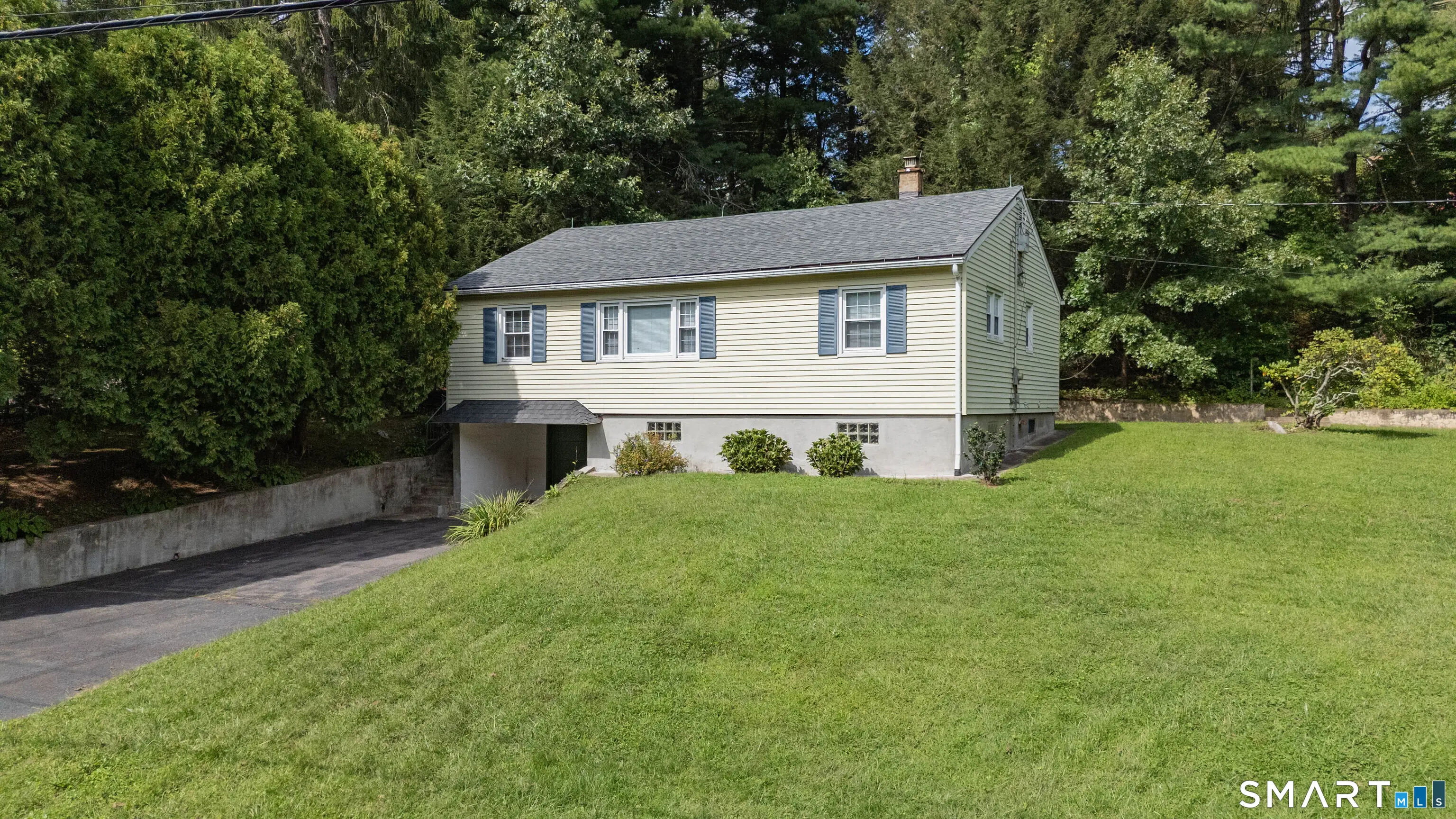 224 Lopus Road, Beacon Falls