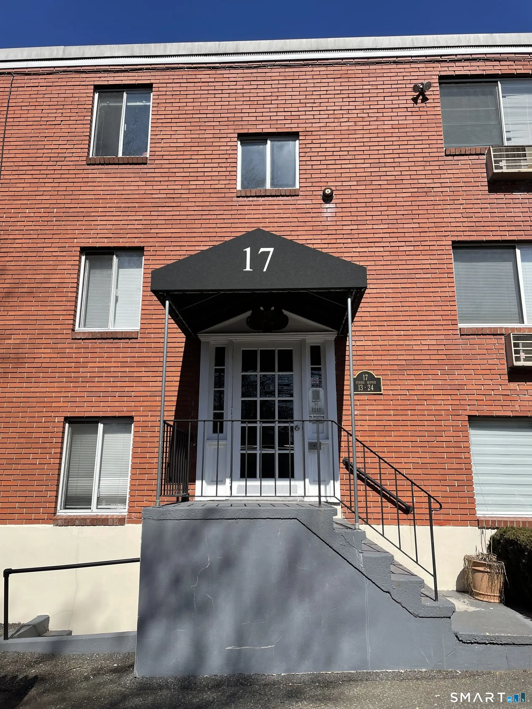 17 Ferris Avenue 8, Norwalk