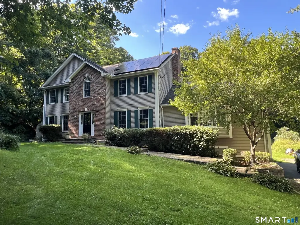 182 Green Hill Road, Middlebury