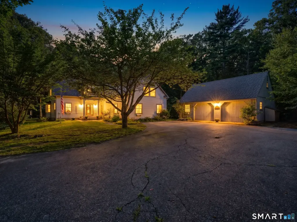 1221 Essex Road, Westbrook