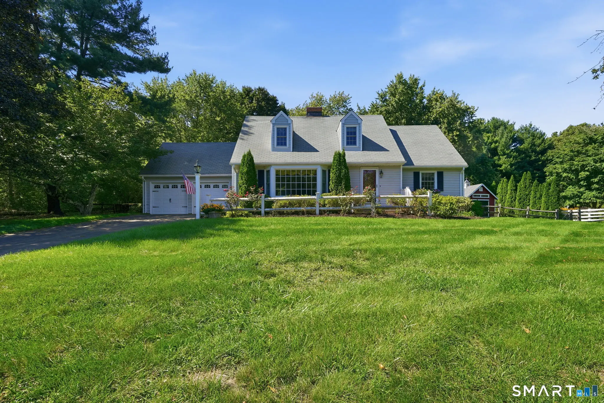 22 Chestnut Hill Road, Simsbury