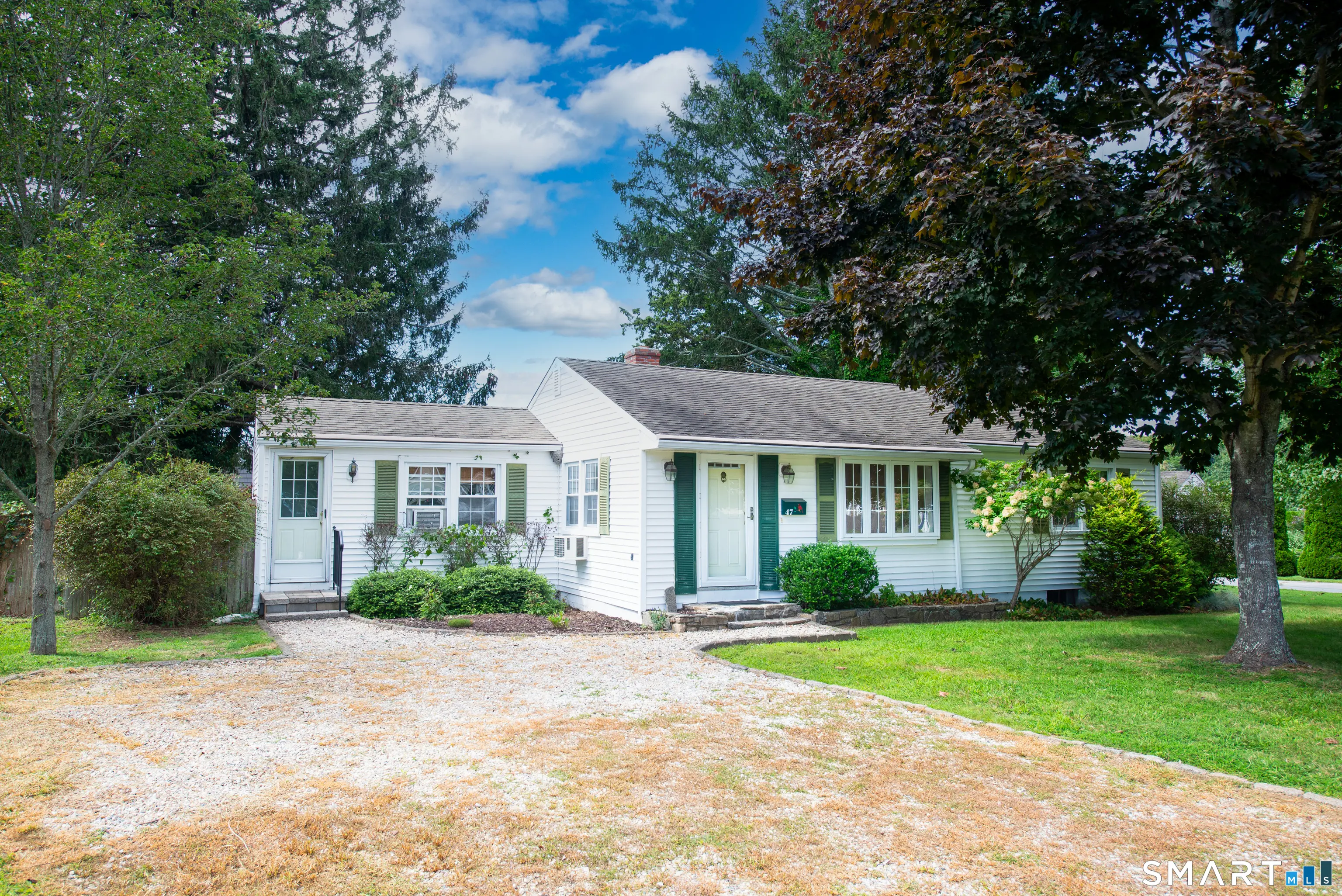 47 Maple Avenue, Old Saybrook