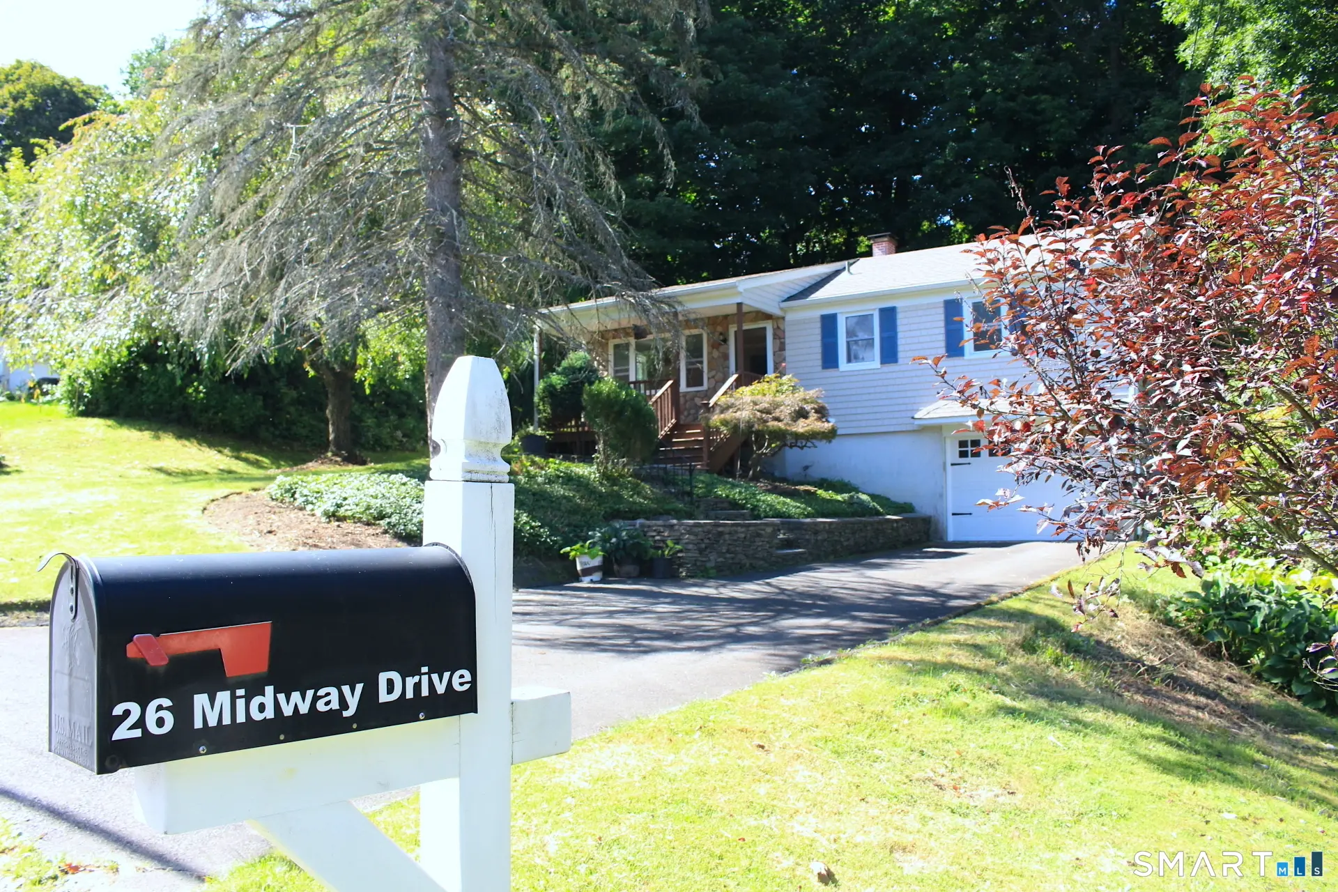 26 Midway Drive, Bethel