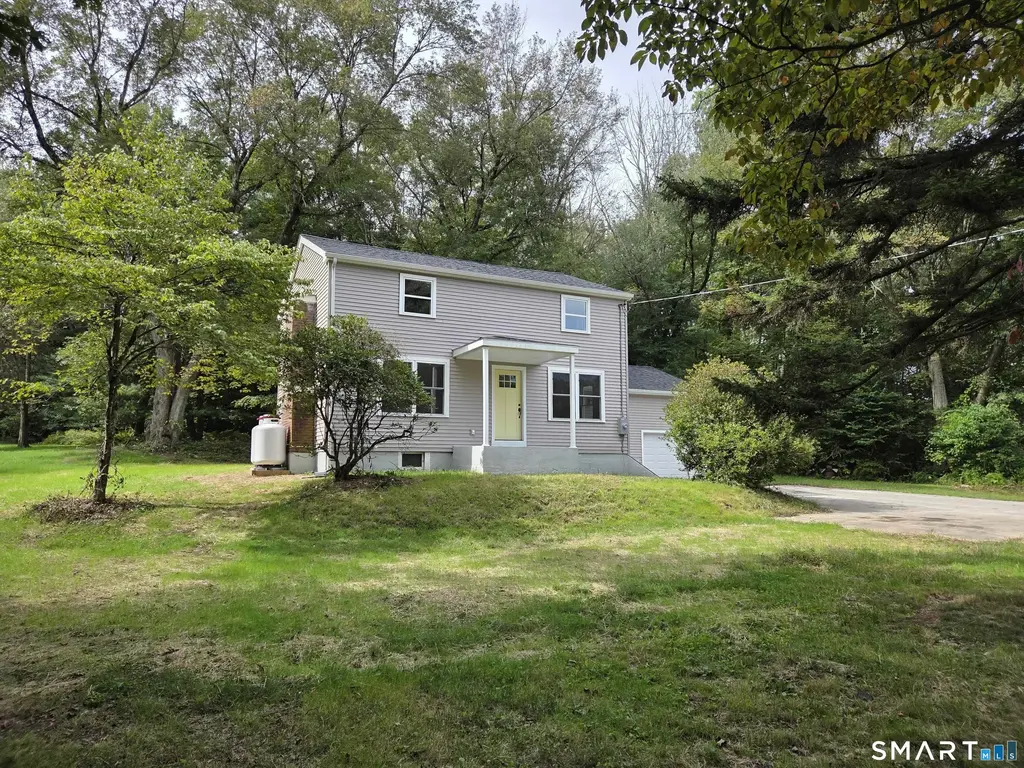552 Route 32, Franklin