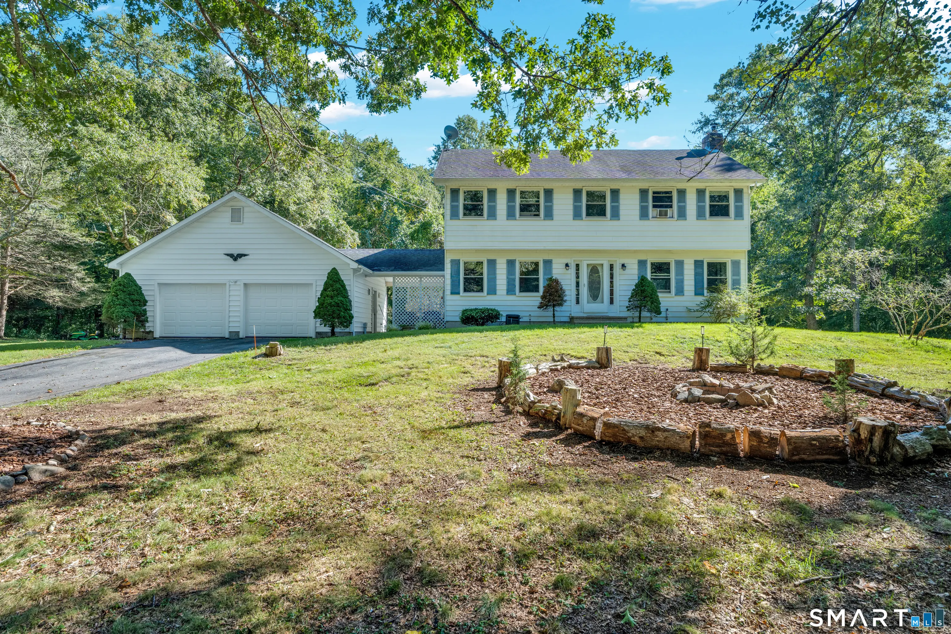 757 Shewville Road, Ledyard