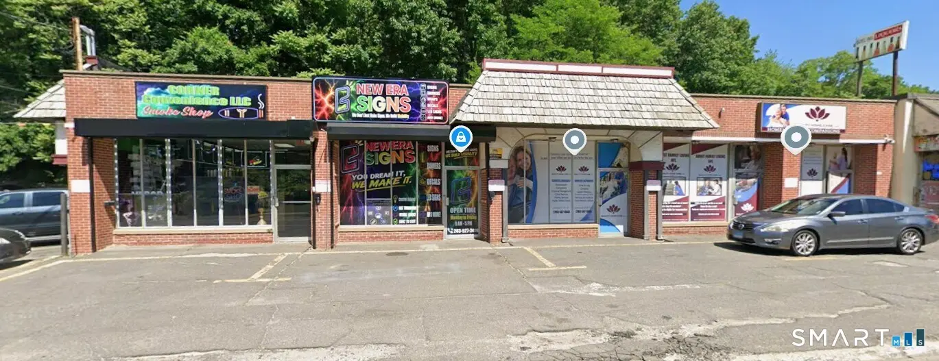 69 Meriden Road, Waterbury