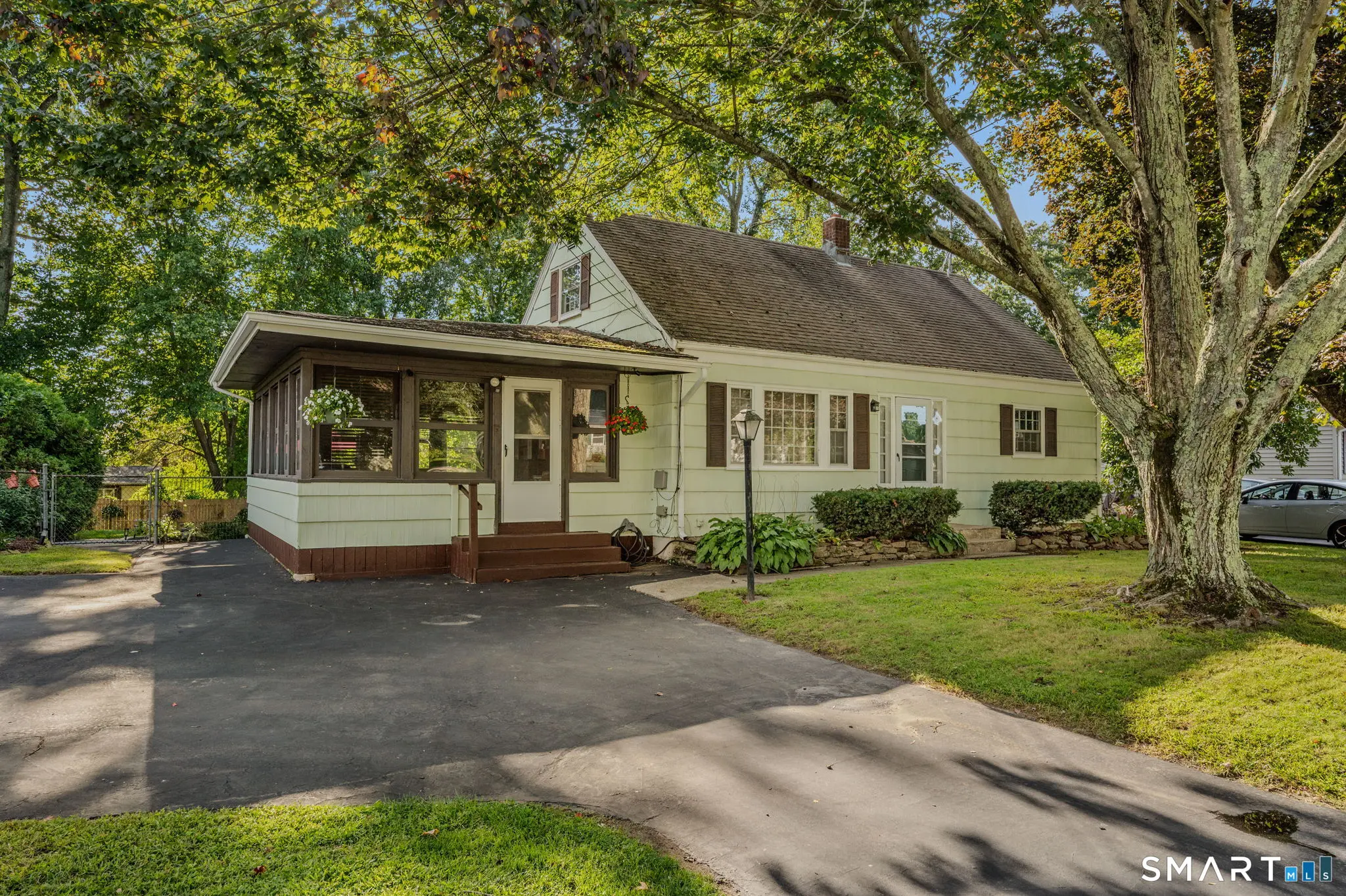 42 Oak Hill Road, Montville