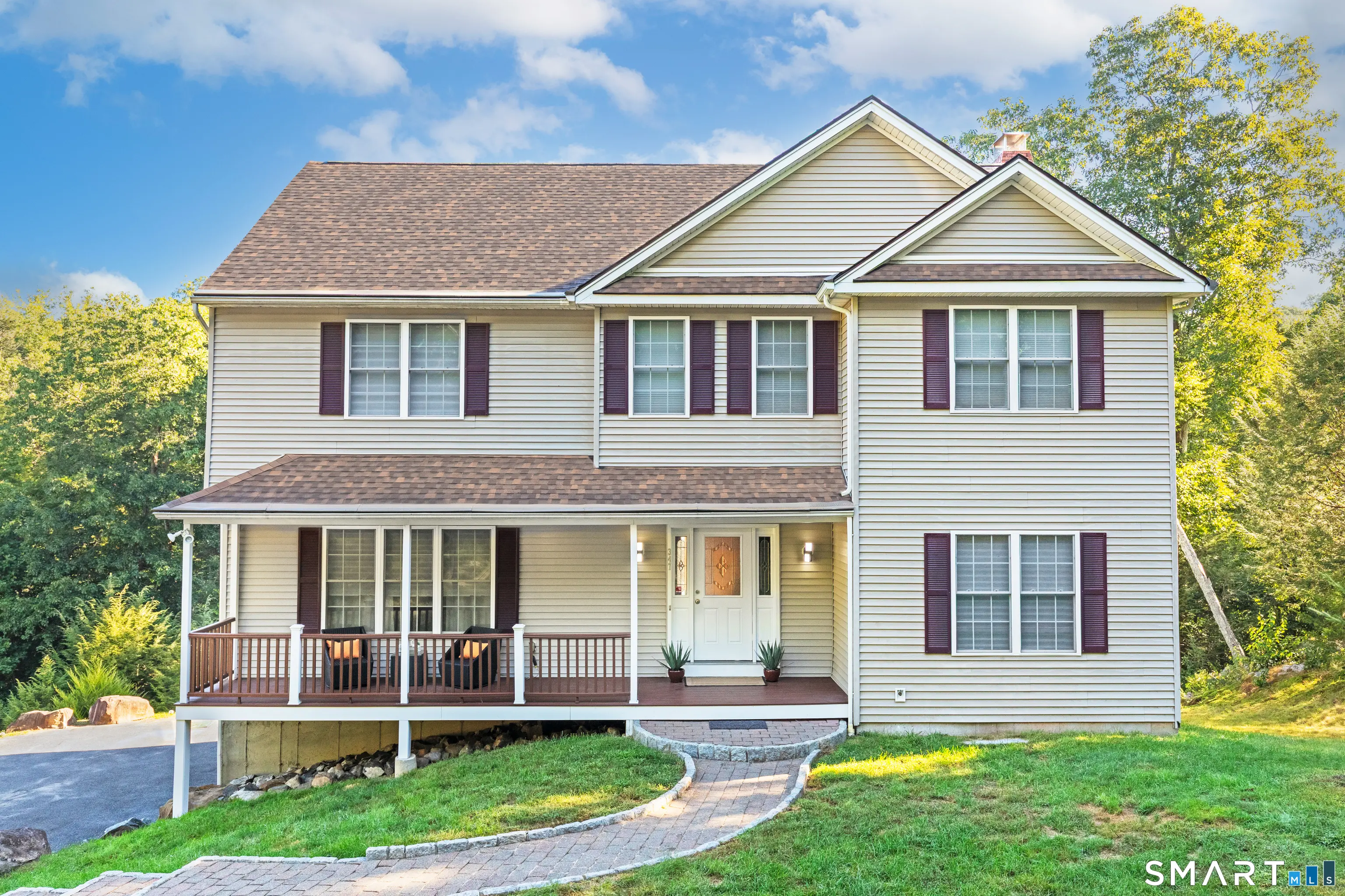 347 Lakeside Road, Southbury