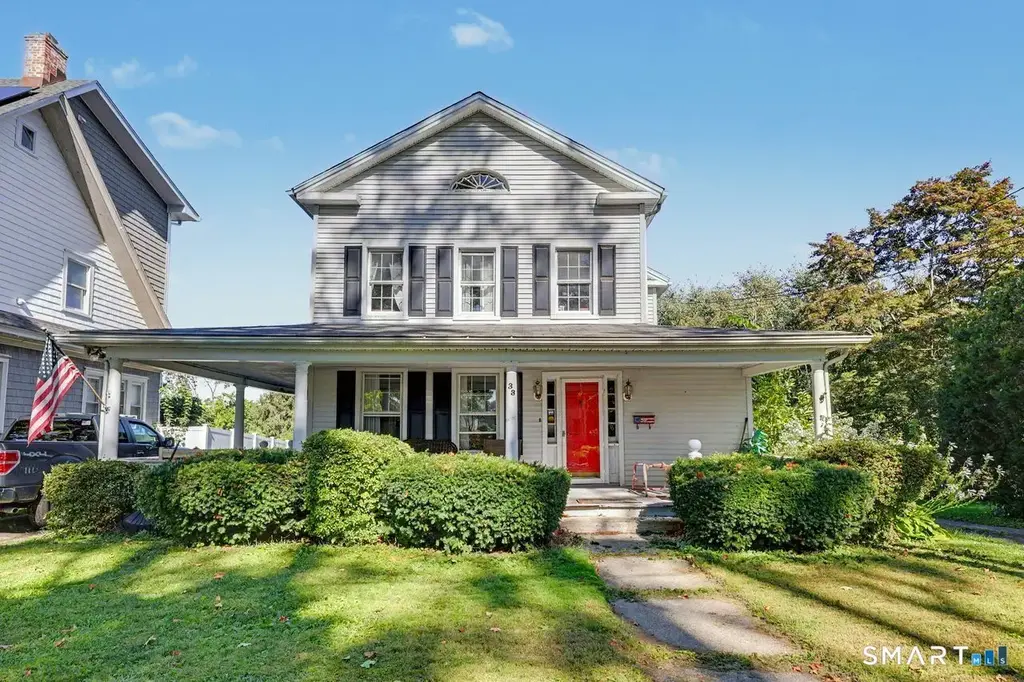 33 Pleasant Street, Danbury
