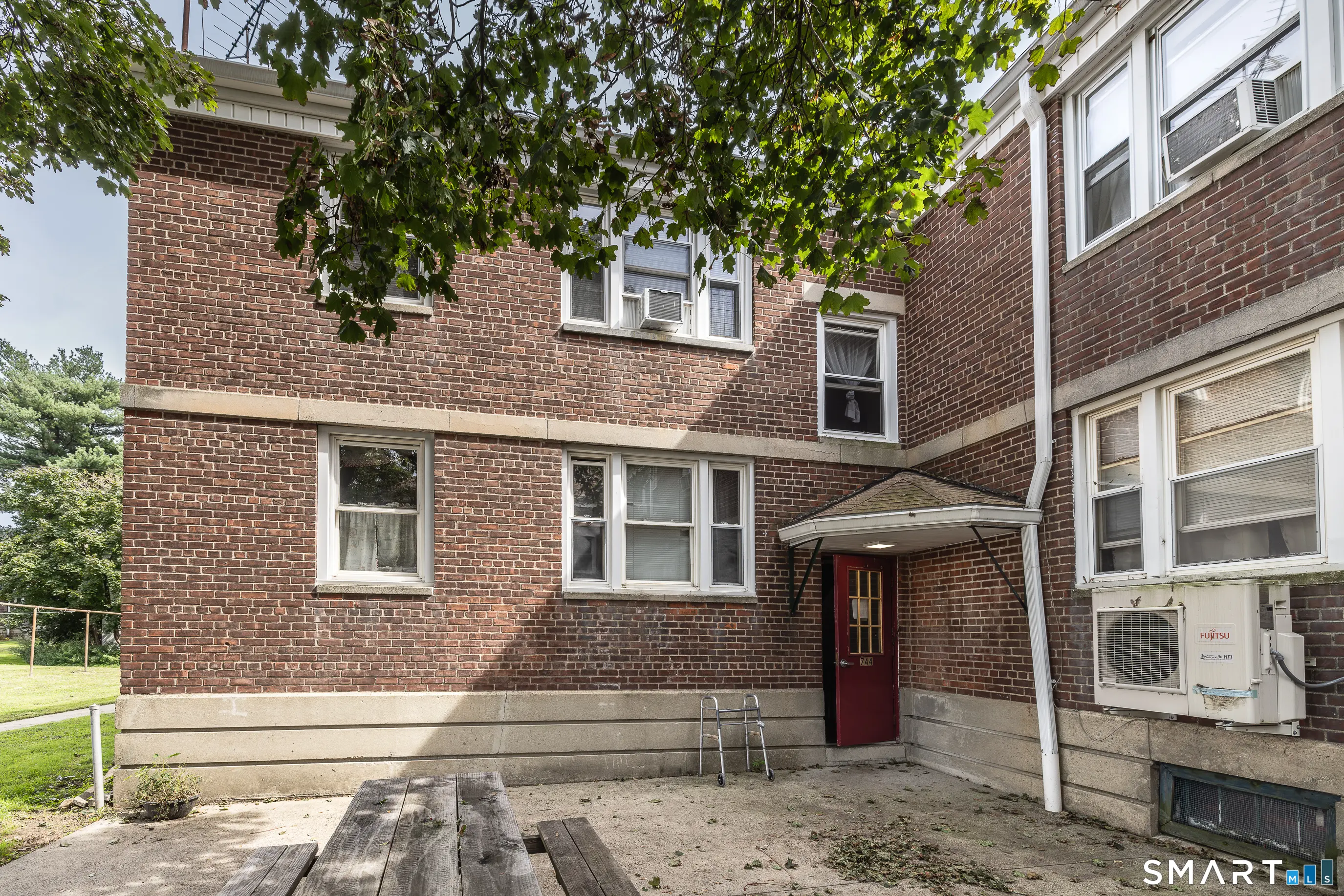 744 Canaan Road Blg87 21, Bridgeport