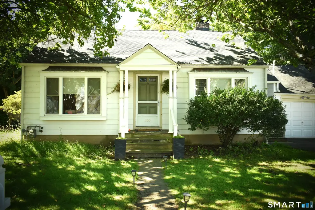 266 Alden Street, Fairfield
