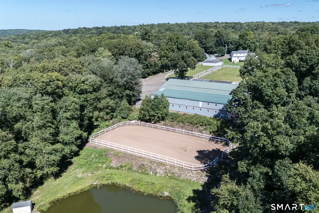 155 Bear Swamp Road, East Hampton