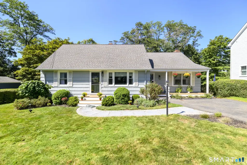 366 Brookside Drive, Fairfield