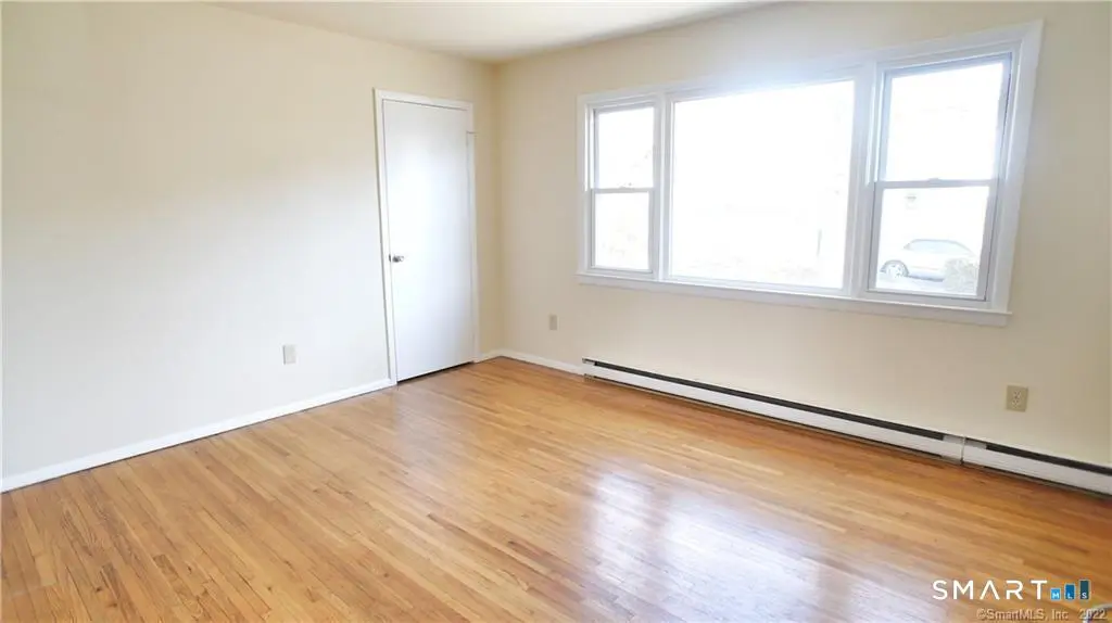 37 Ferris Avenue 16, Norwalk