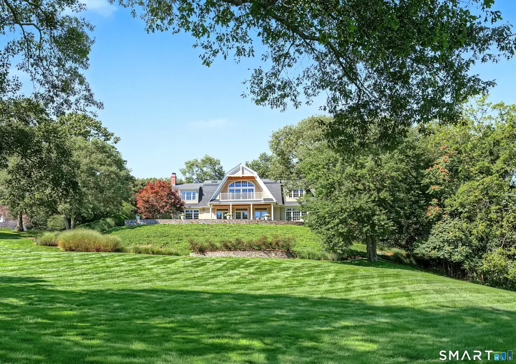 373 Boston Post Road, Madison