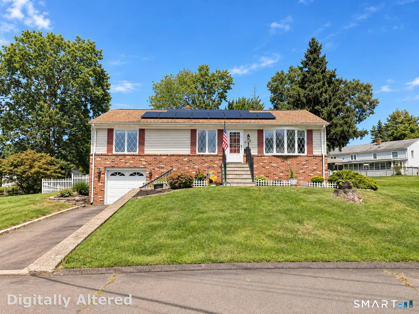 11 Sarah Court, West Haven