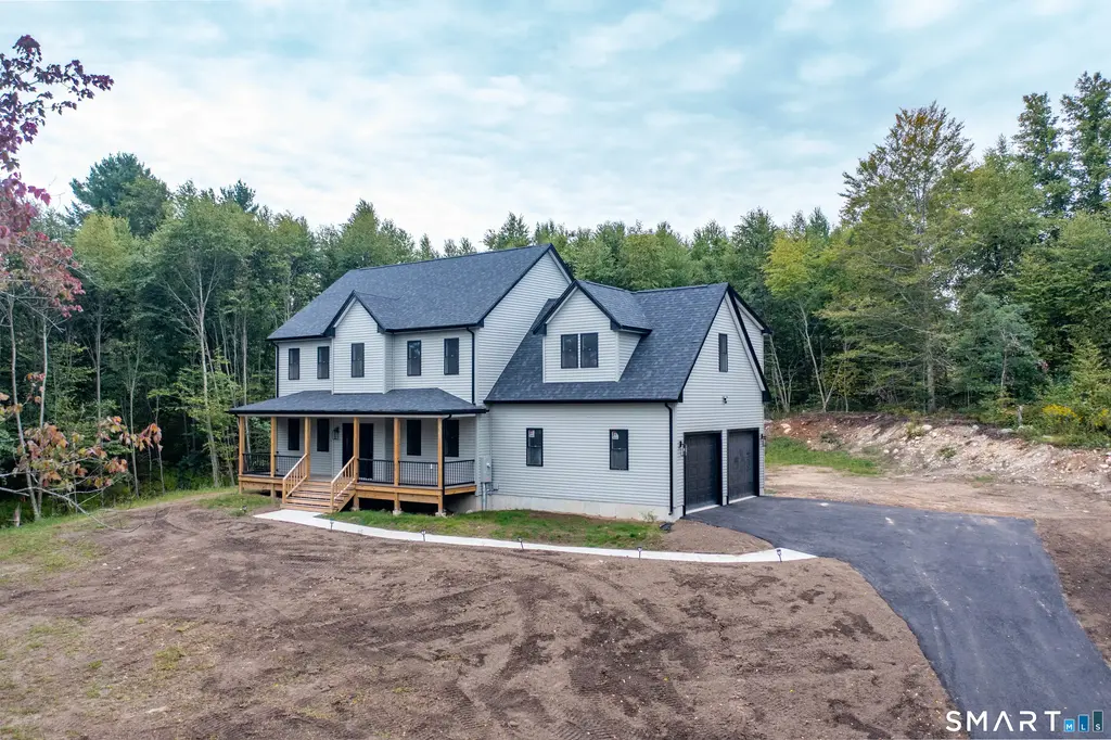 769 Brook Road, Hampton