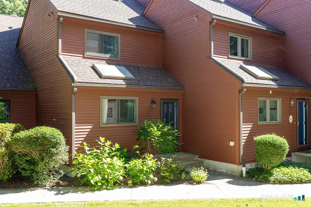 97 West Main Street 47, East Lyme