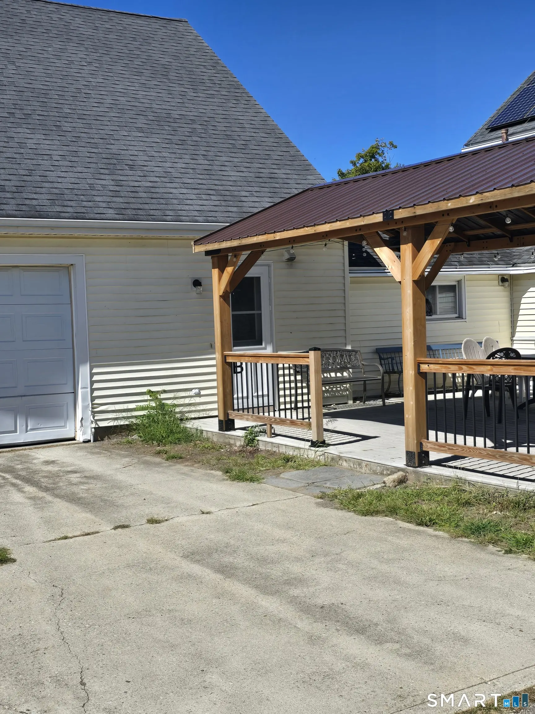 527 B Gilead Street, Hebron