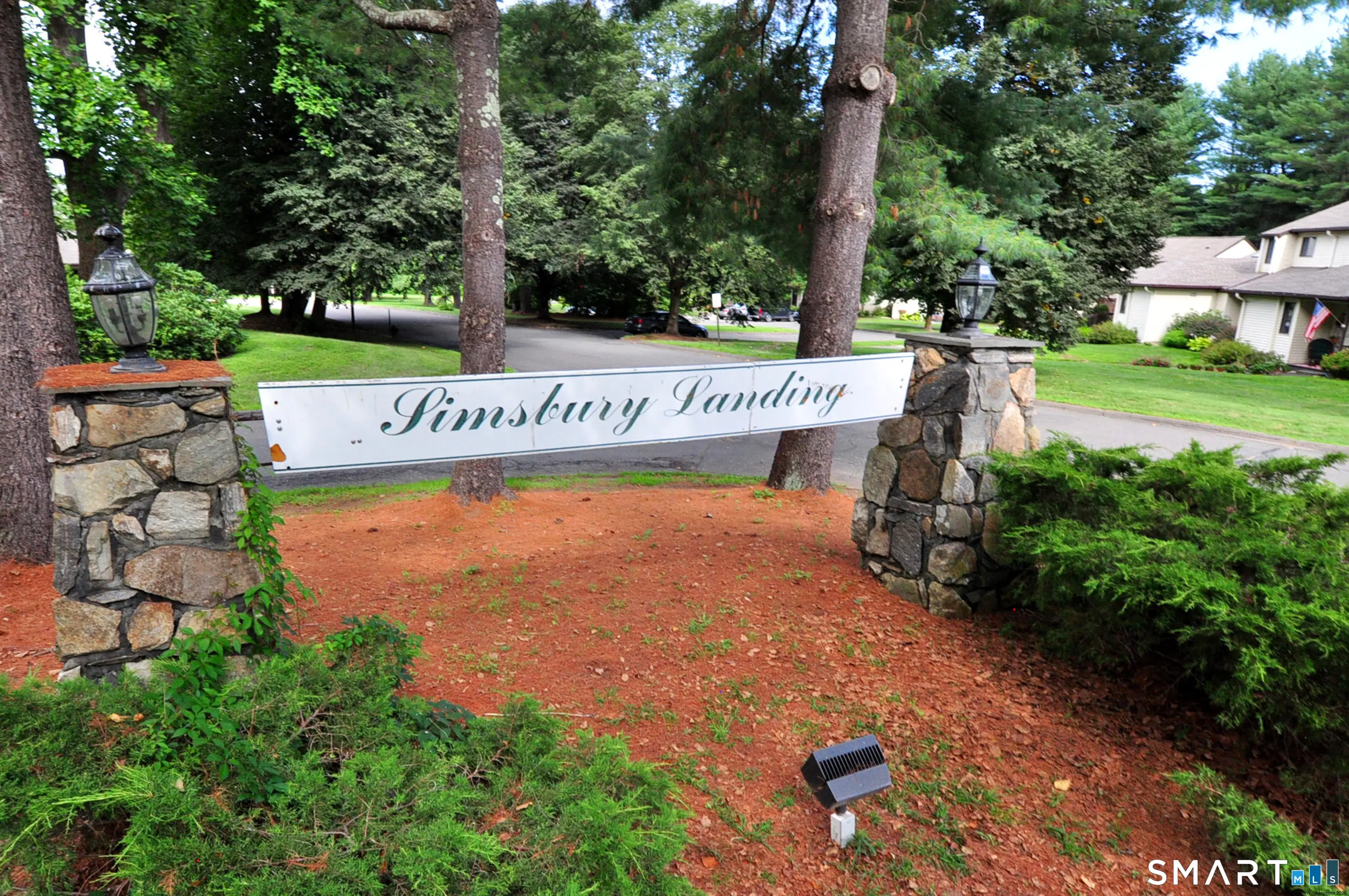 30 Simsbury Landing 30, Simsbury