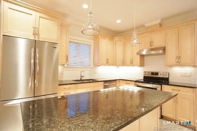 5 Vail Street B, Norwalk