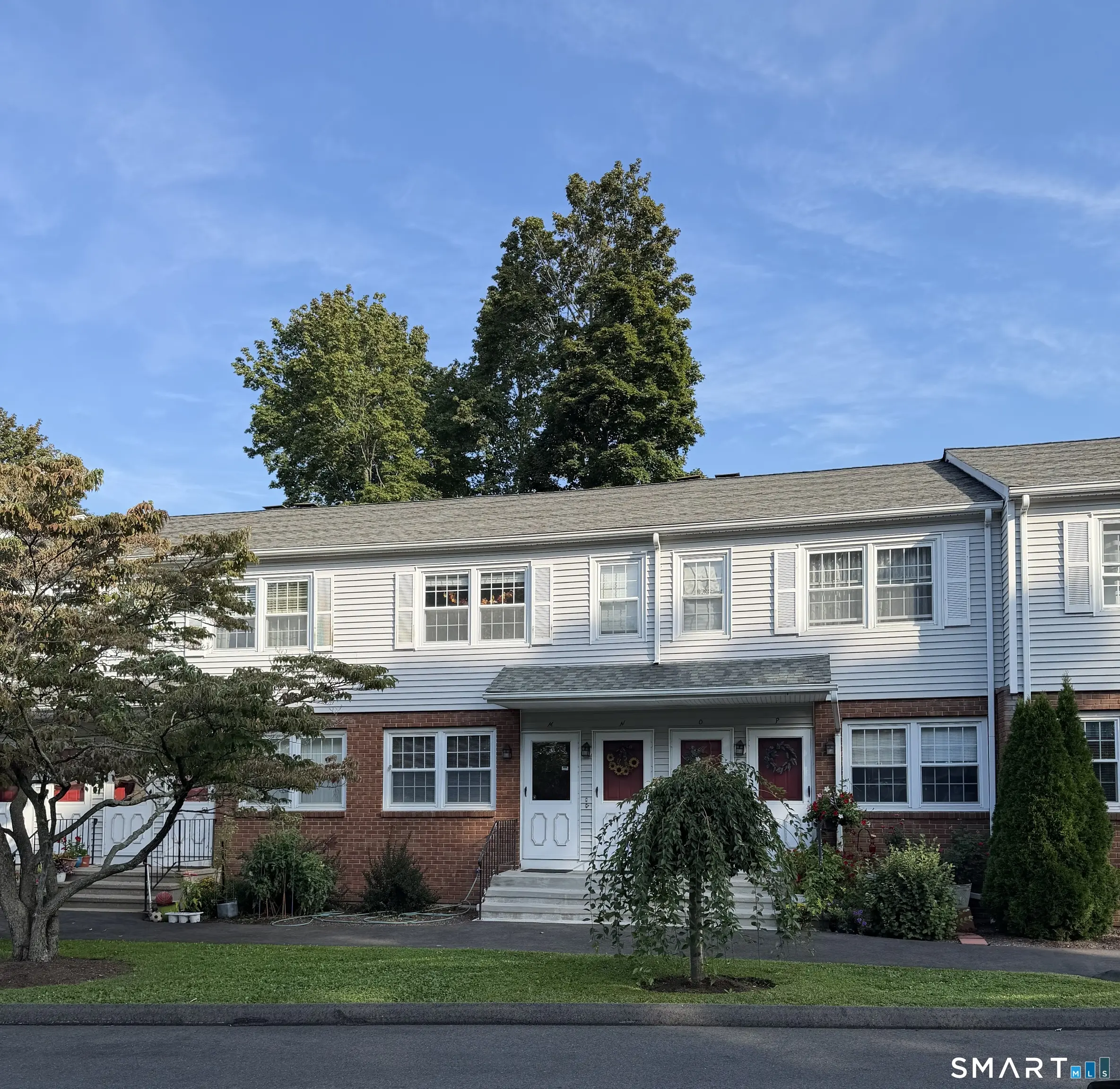 310 Booth Street M, Stratford