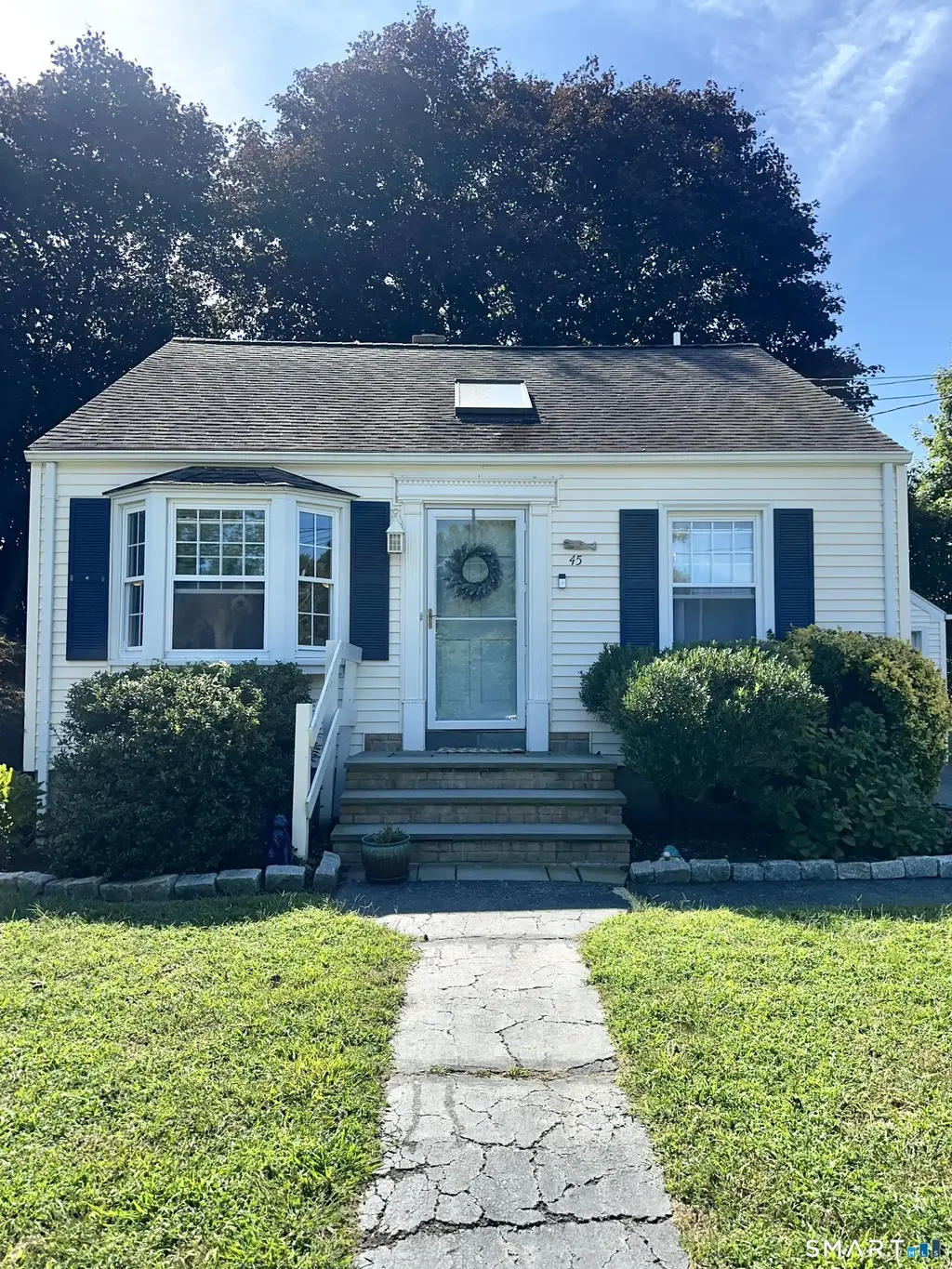 45 Bayview Avenue, Groton