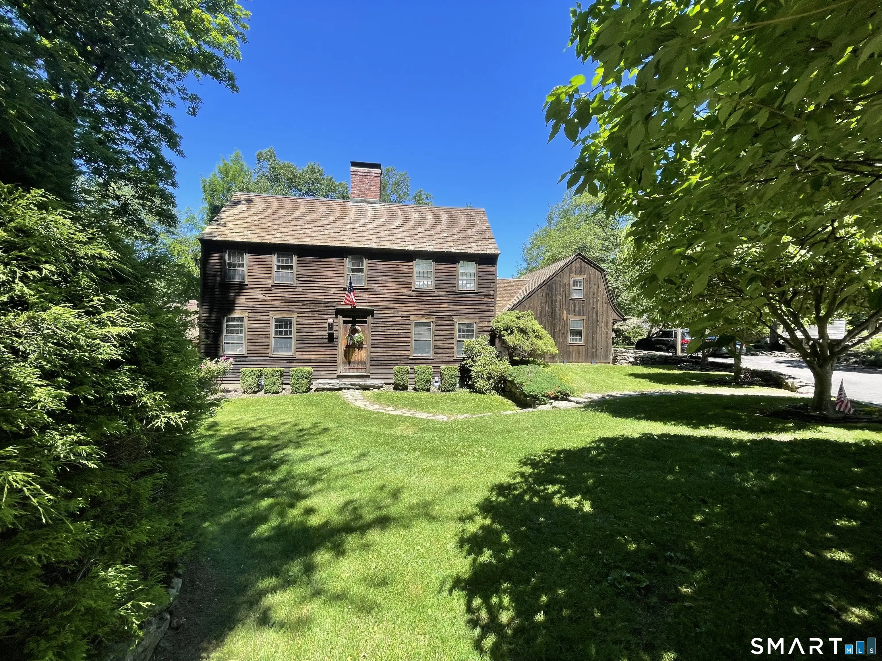 31 Old Barn Road, Trumbull