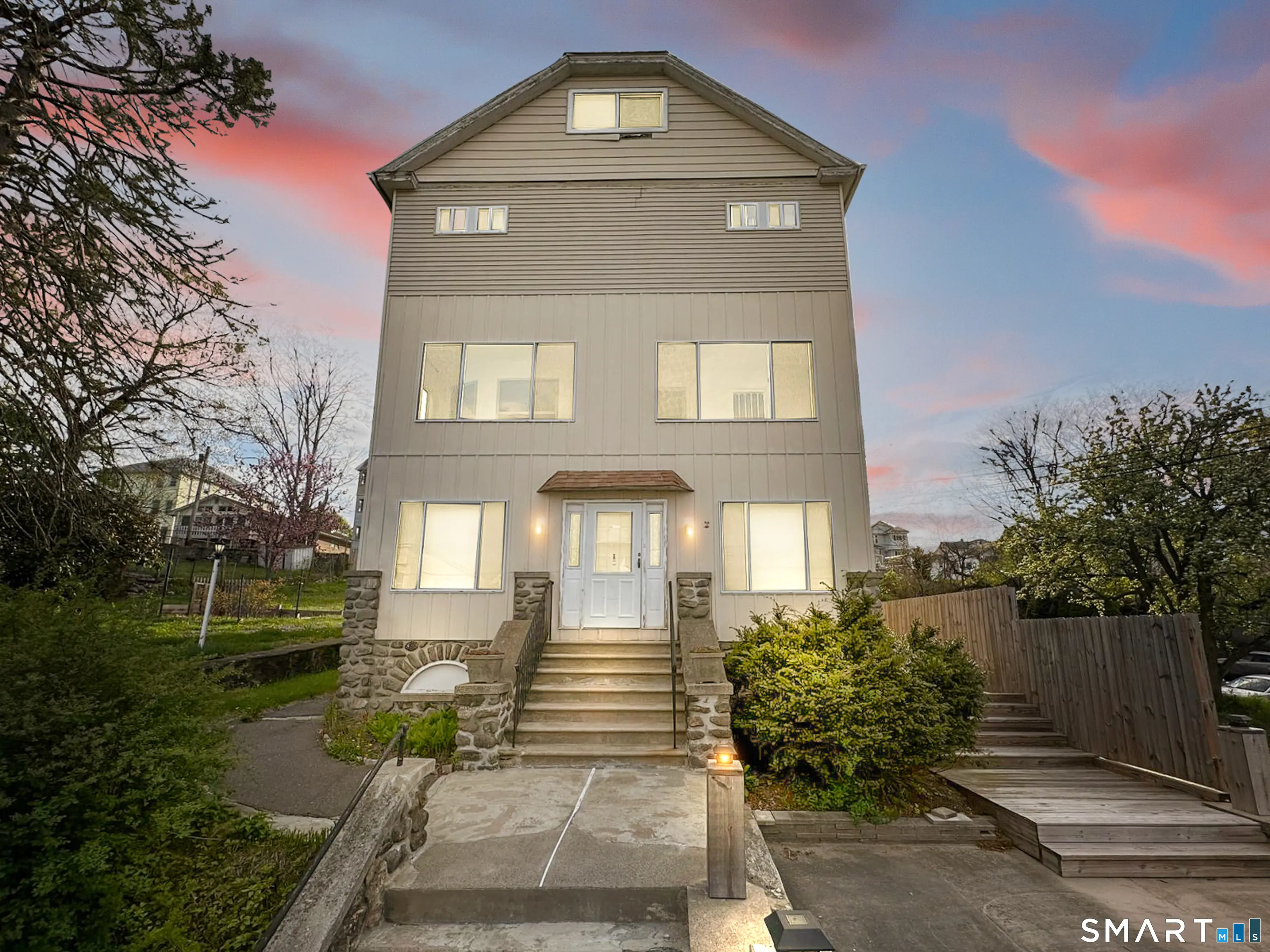 362 Congress Avenue 2, Waterbury