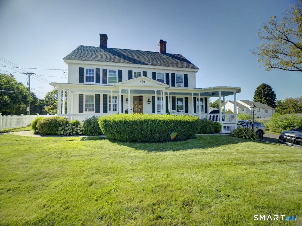 707 Main Street, Branford