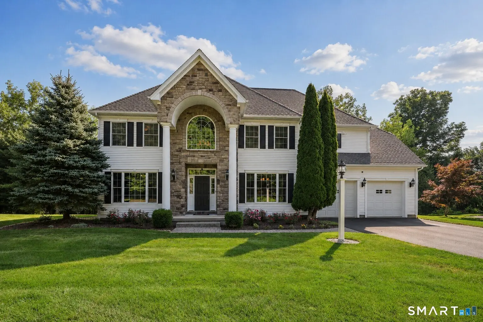 26 Hendrickson Lane, Farmington