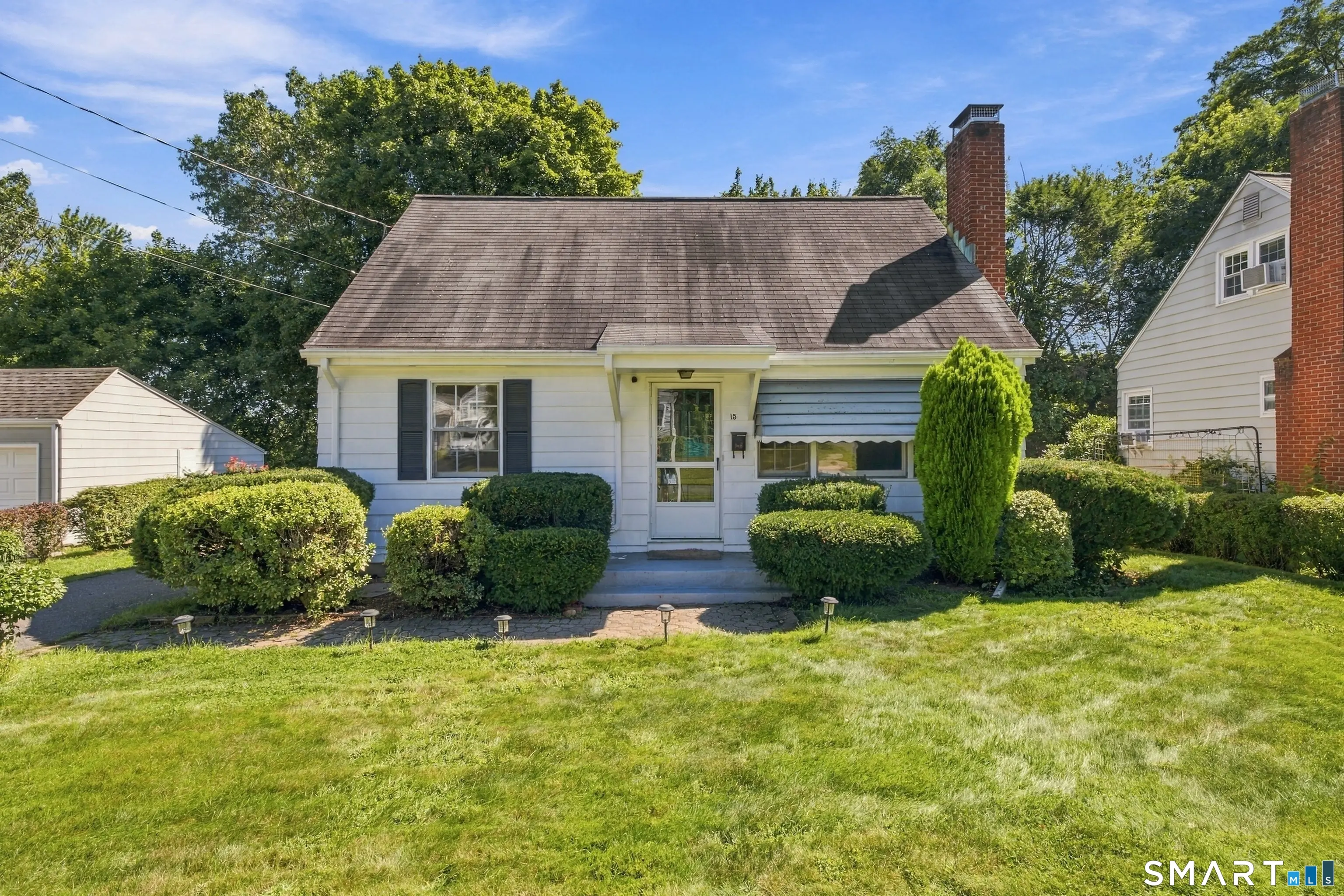 15 Chamberlin Drive, West Hartford