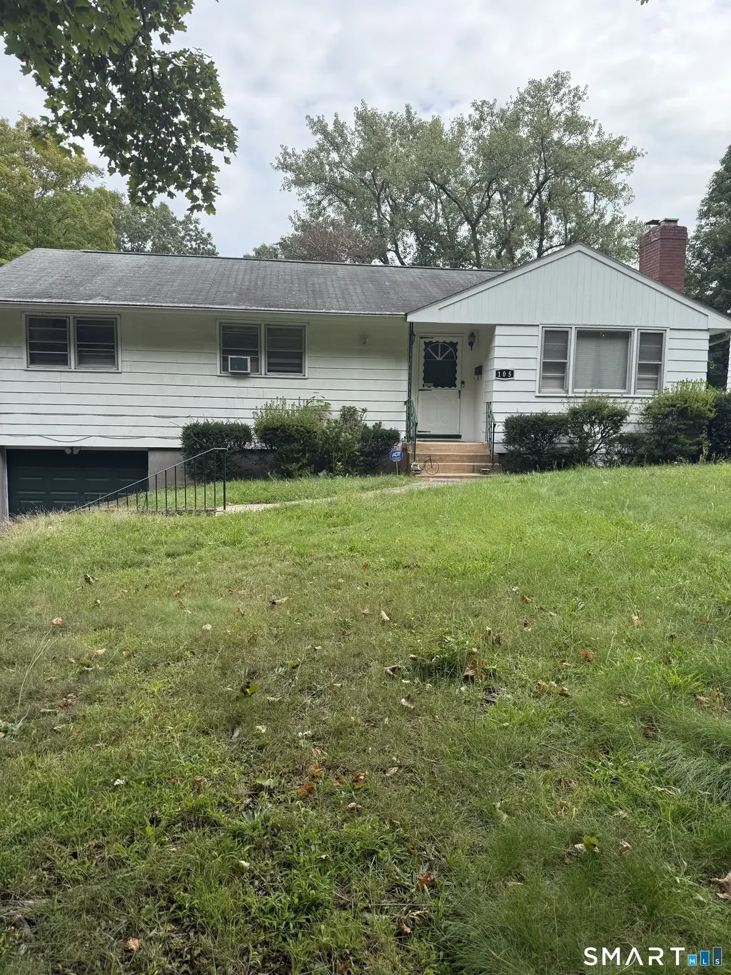 105 Seneca Road, New Haven