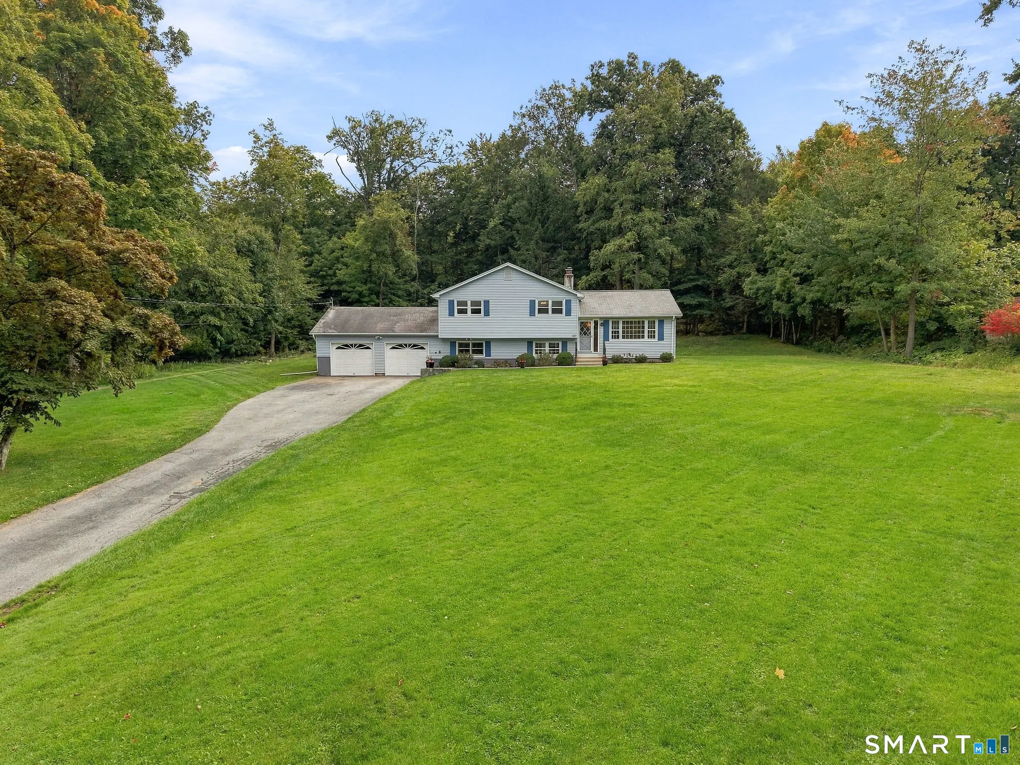 27 Rita Drive, New Fairfield