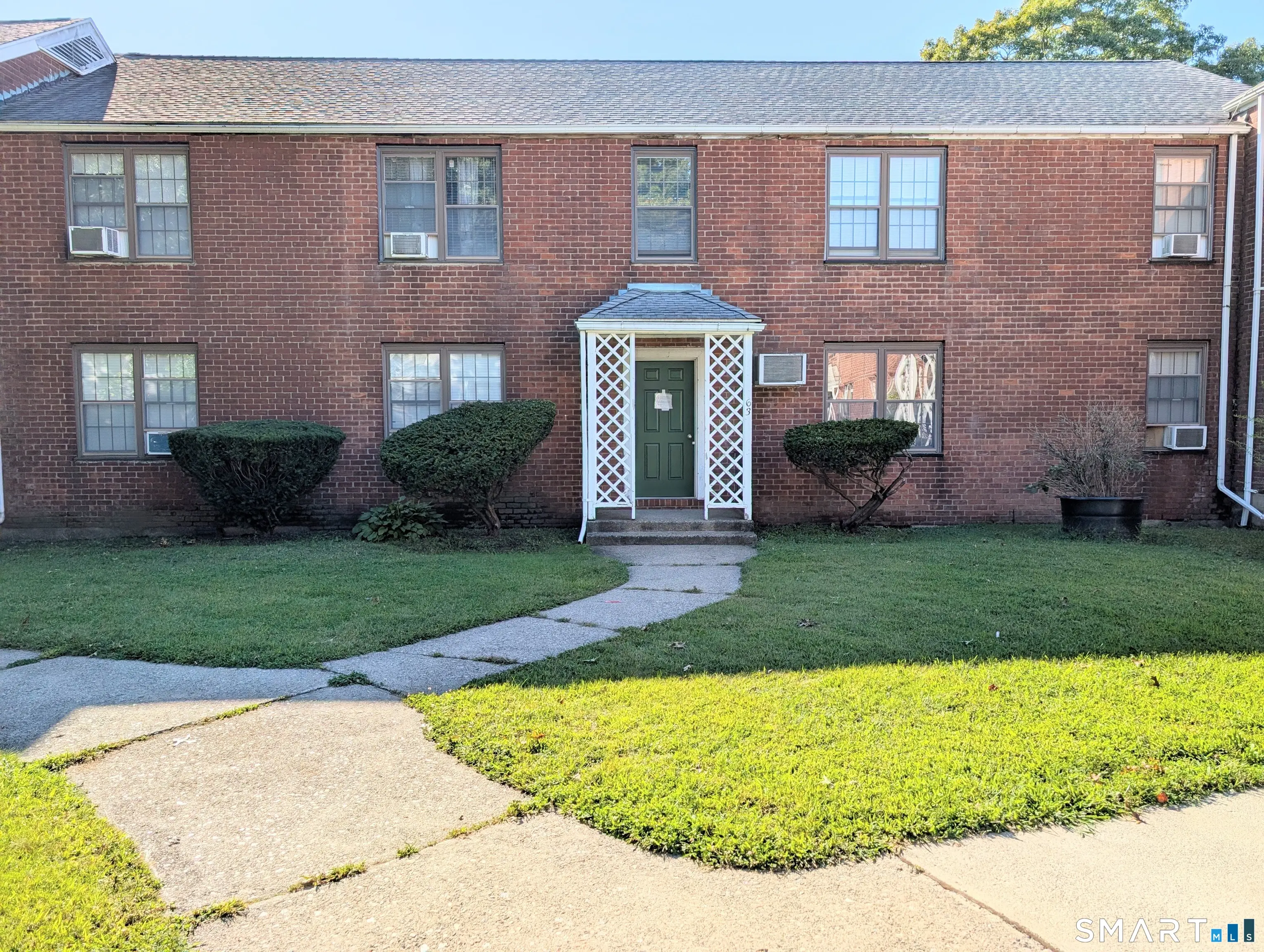 63 Mencel Circle C, Bridgeport