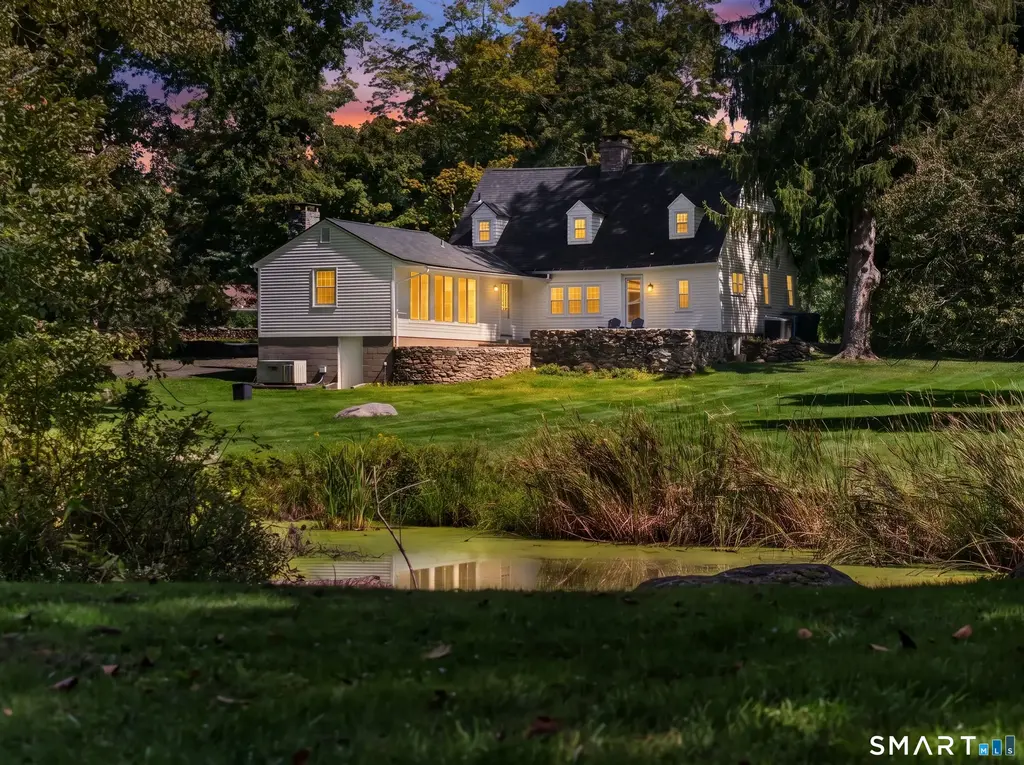 79 Chestnut Hill Road, Killingworth
