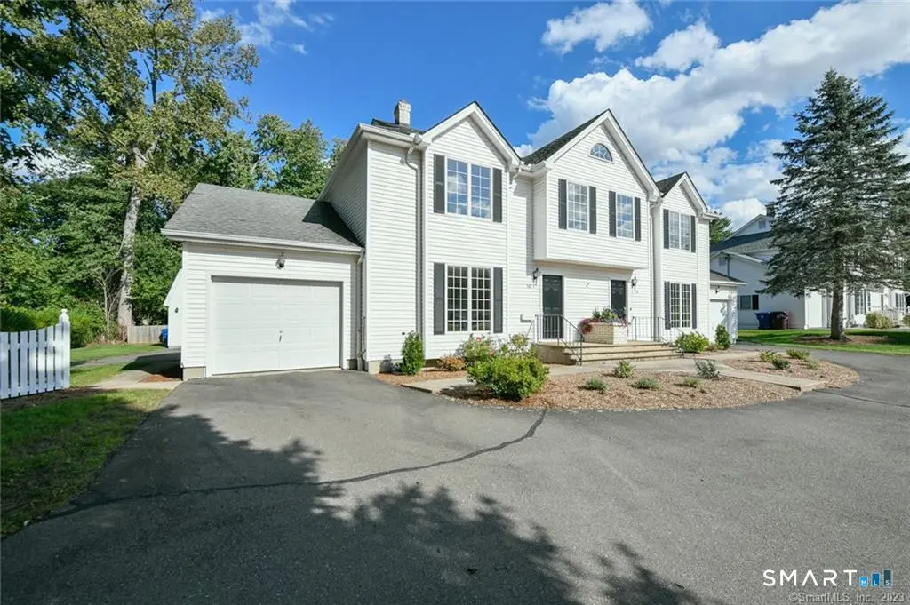 16 Harold Road 16, Farmington