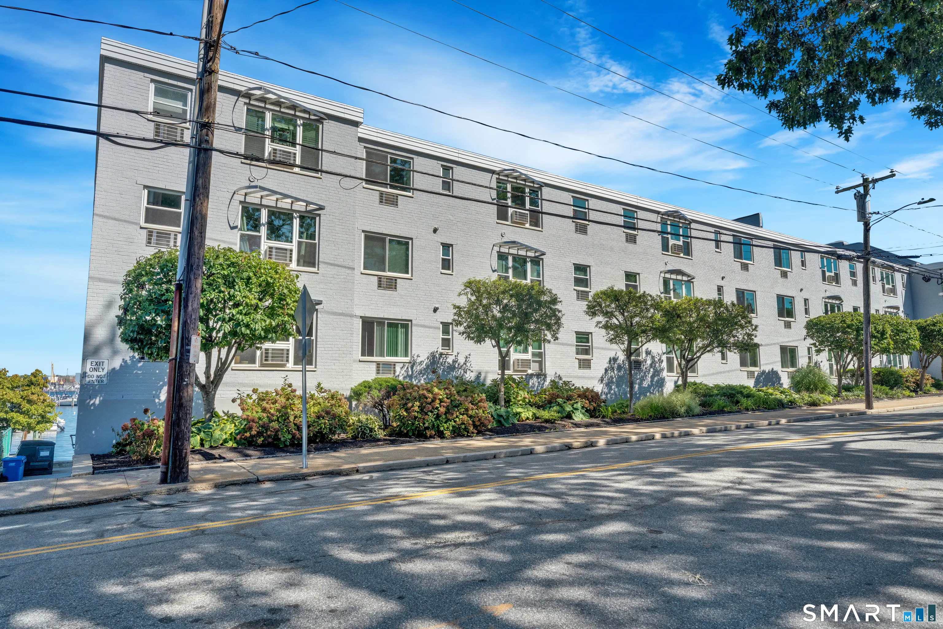 184 Pequot Avenue 305, New London