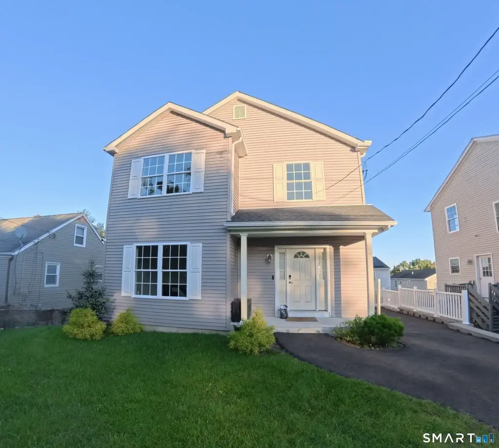 156 Dayton Road, Bridgeport
