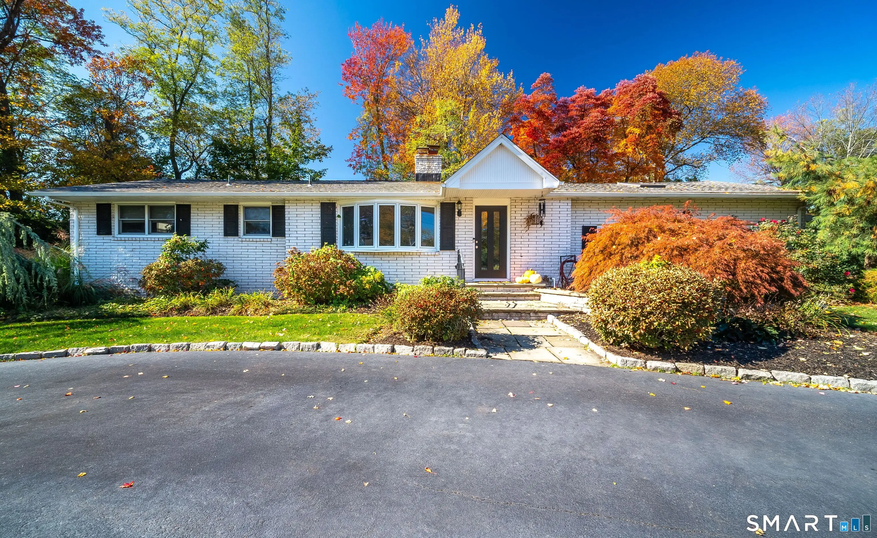 22 Valley Brook Lane, North Haven