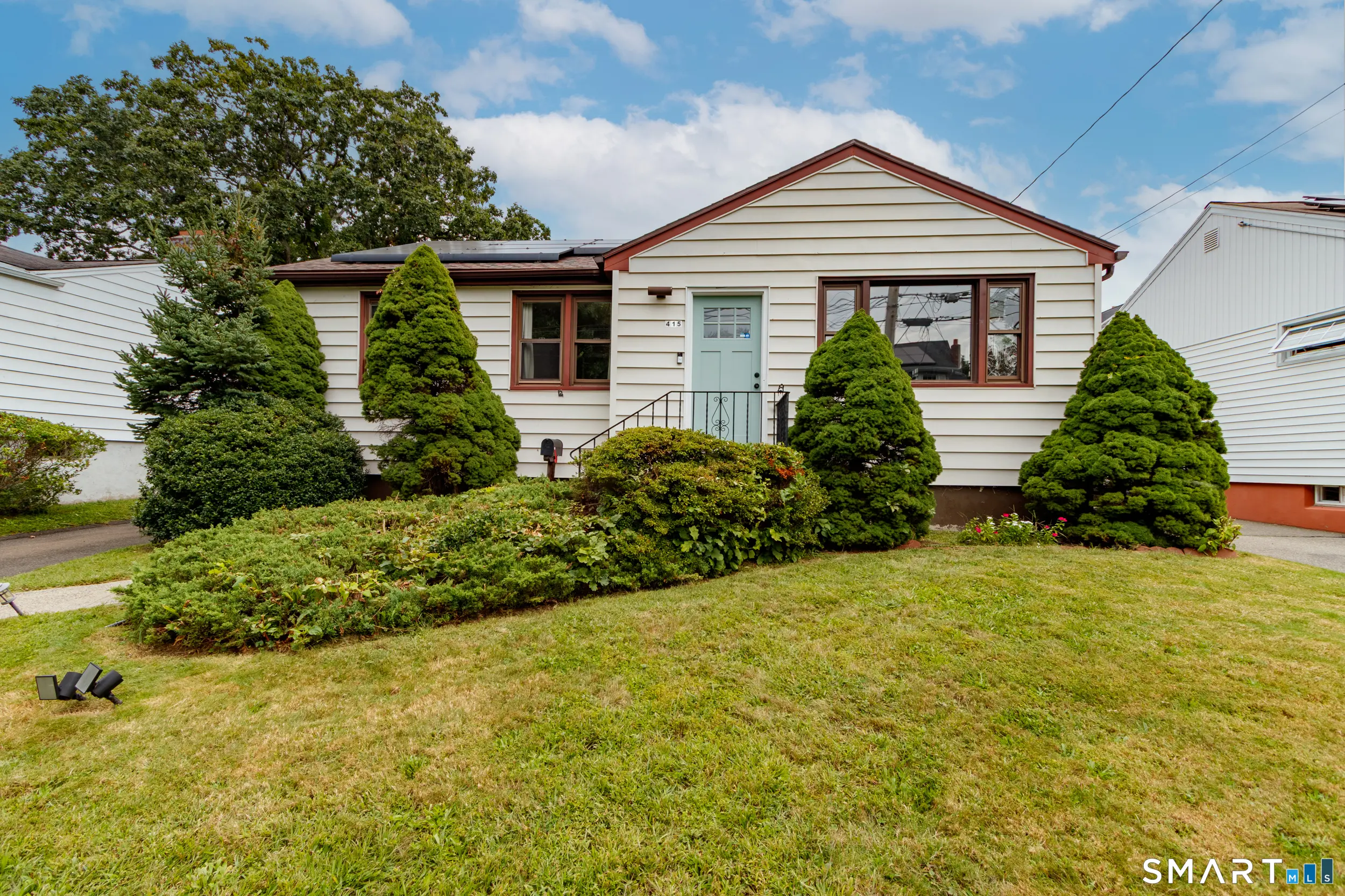 415 Painter Drive, West Haven