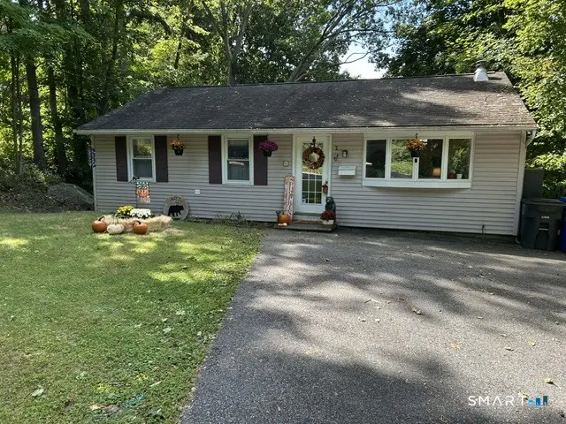 16 Torrington Heights Road, Torrington