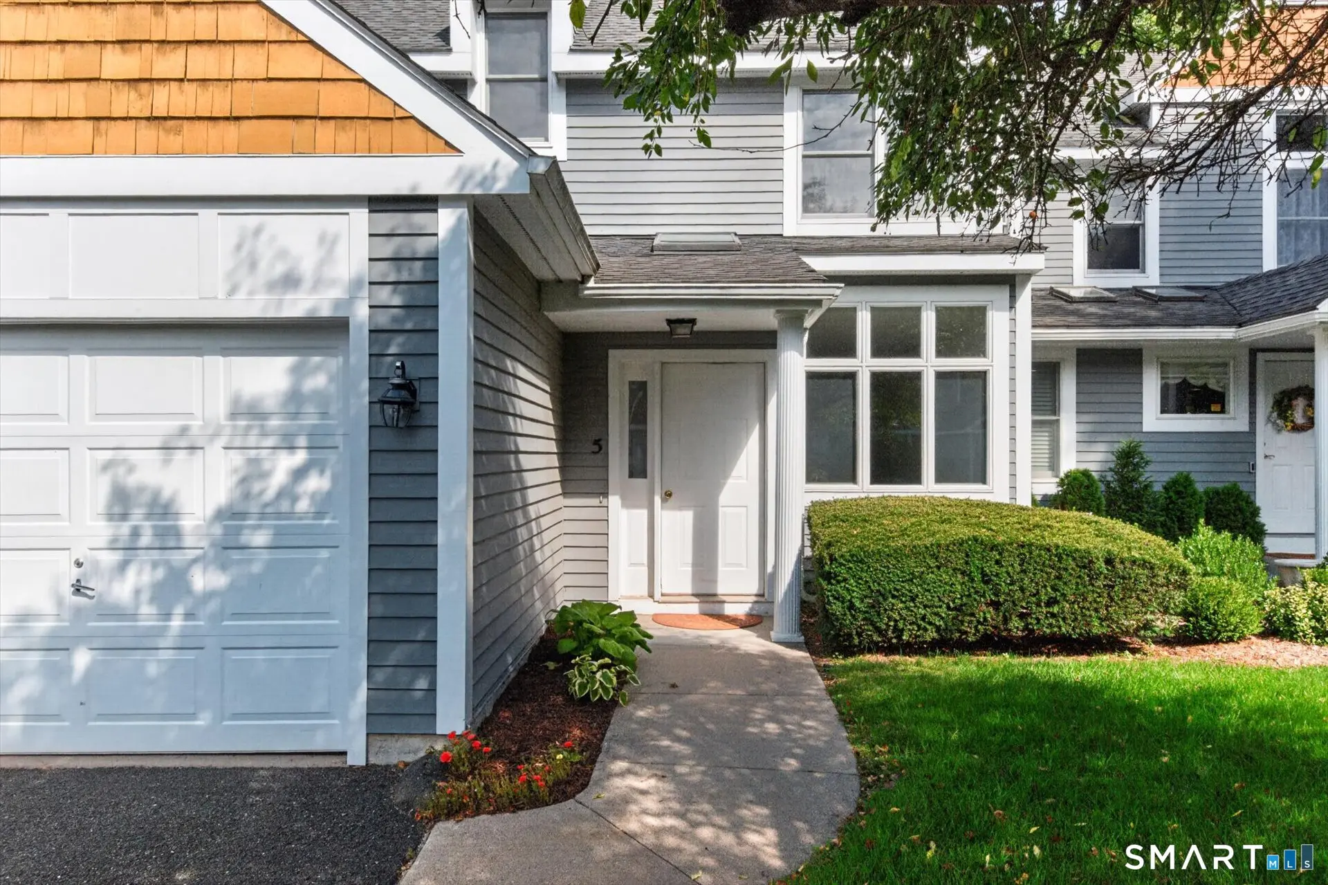 5 Riverwalk Drive 5, Simsbury