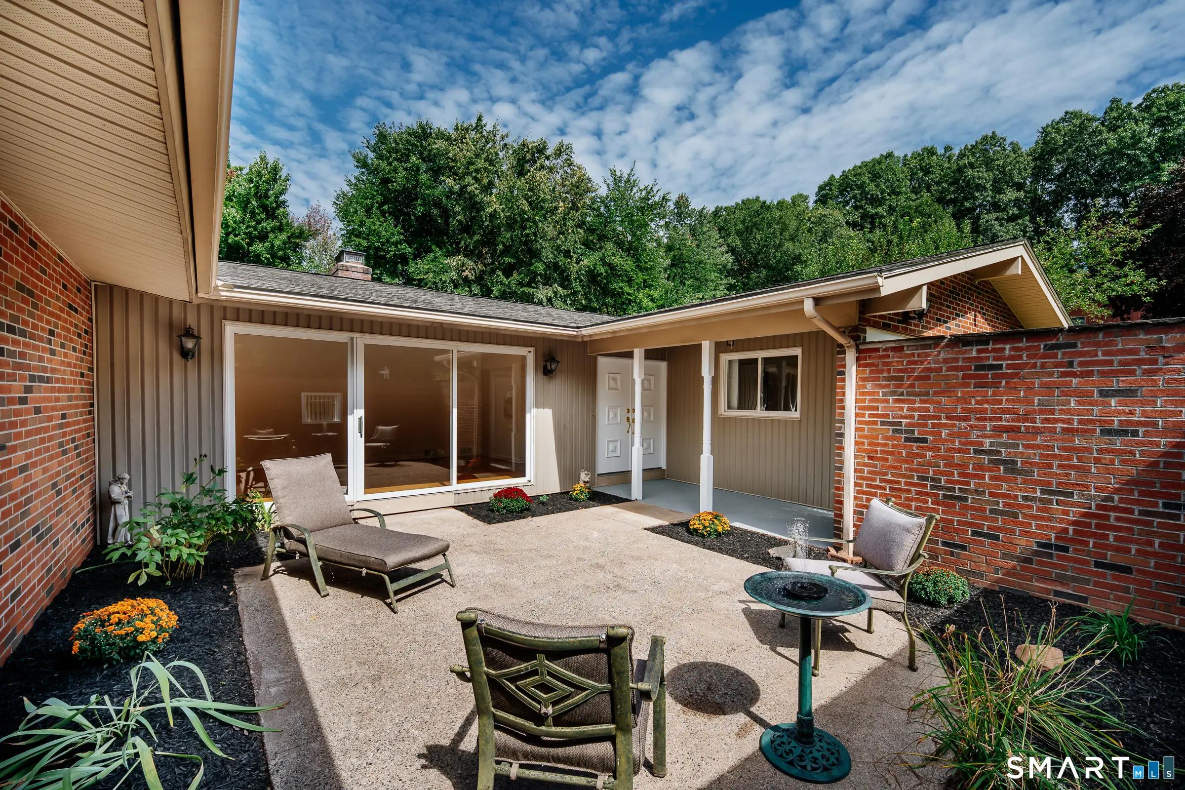 25 Wild Oak Drive, Southington