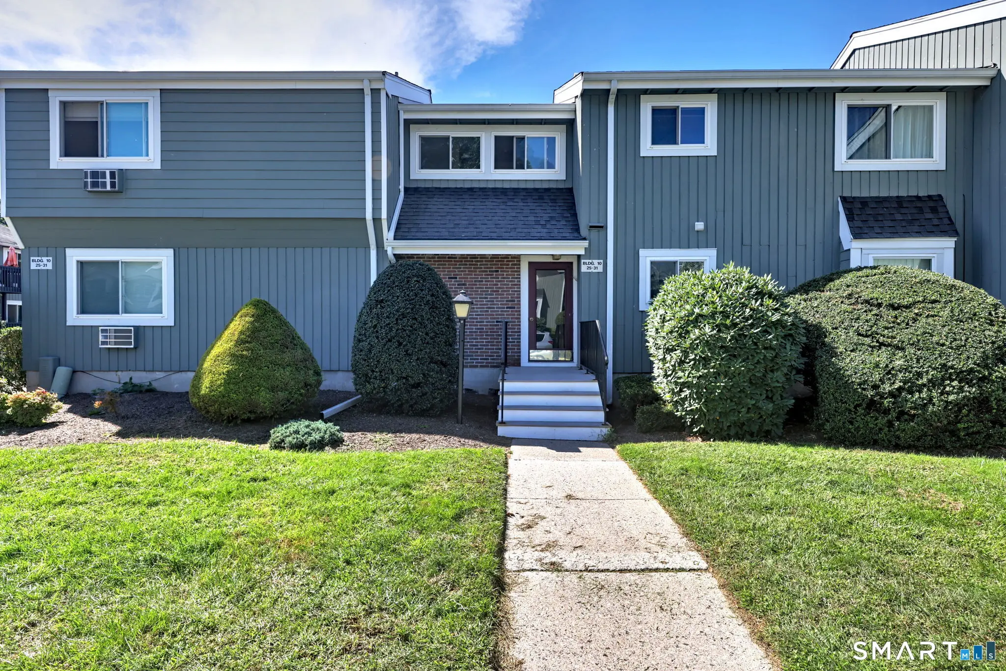 31 Ameridge Drive 31, Bridgeport