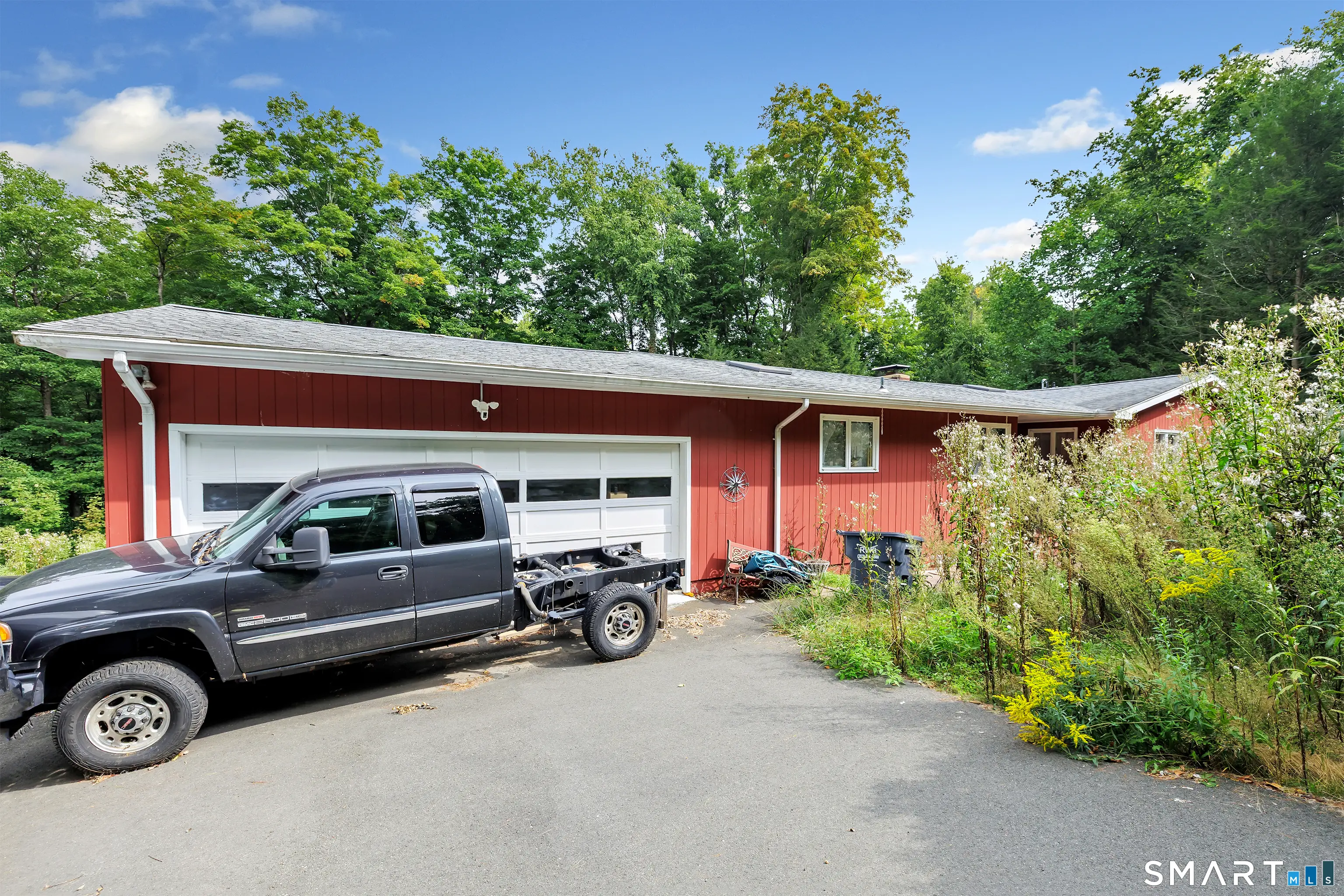 75 Crestwood Road, Bethany
