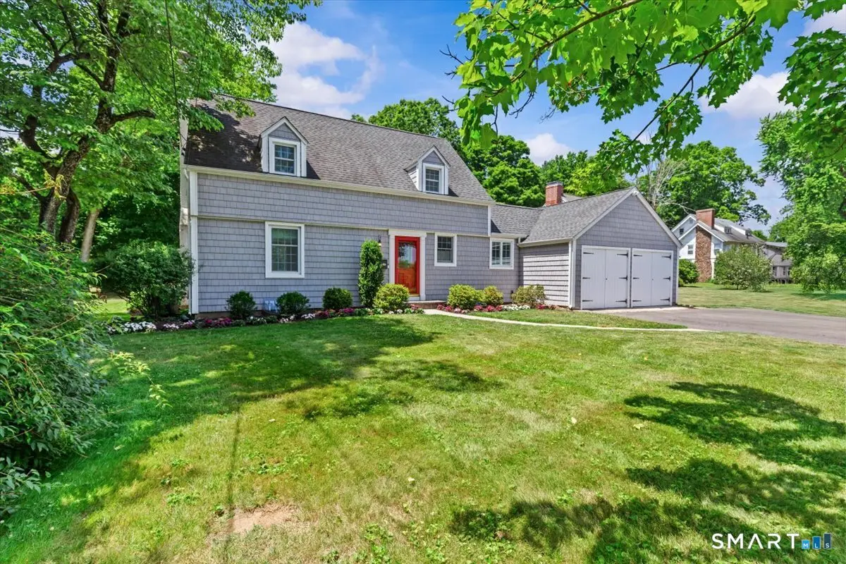 255 Mountain Road, West Hartford