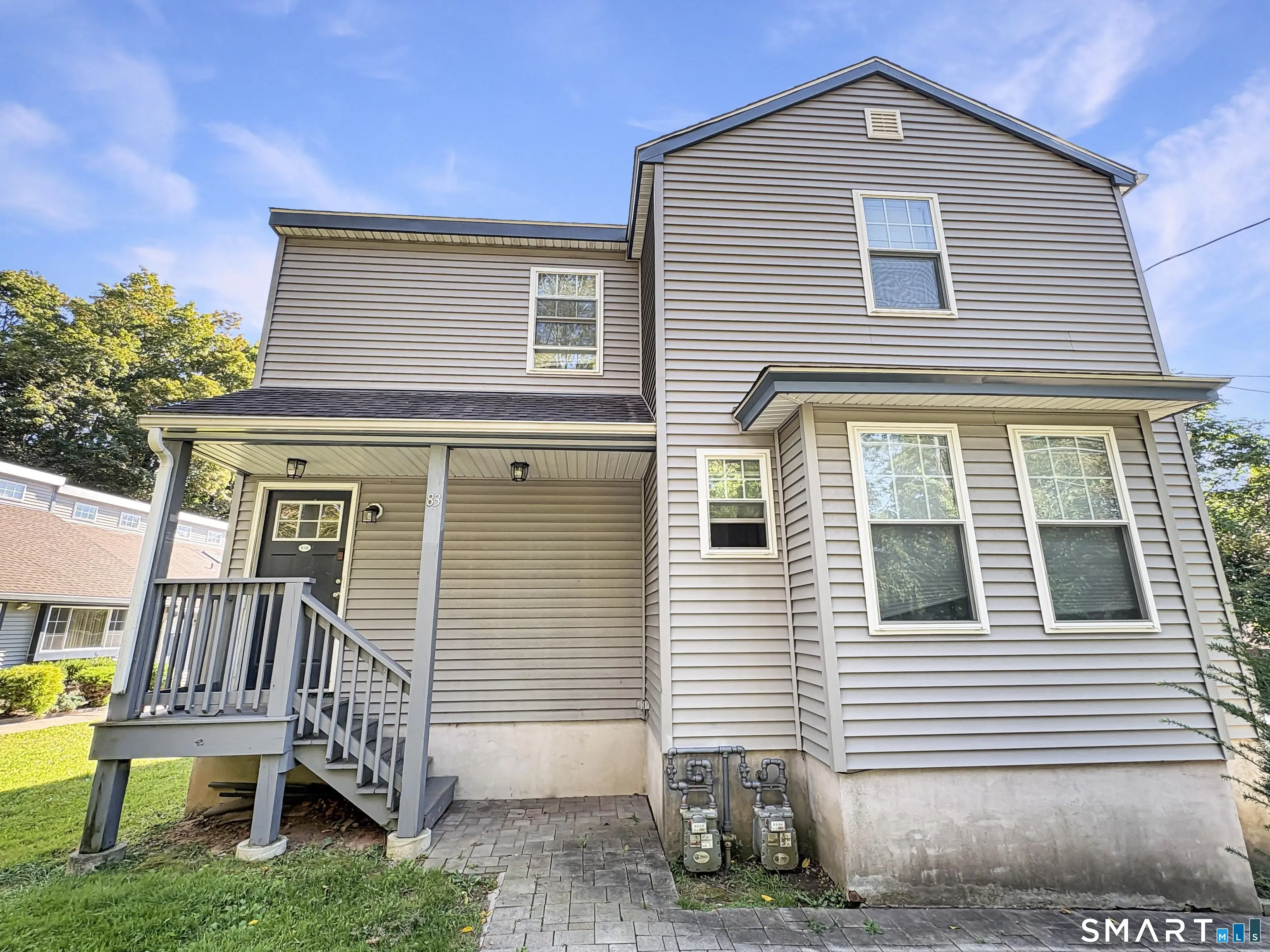 83 East Grand Avenue, New Haven