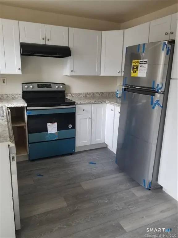 837 Blackstone Village 837, Meriden