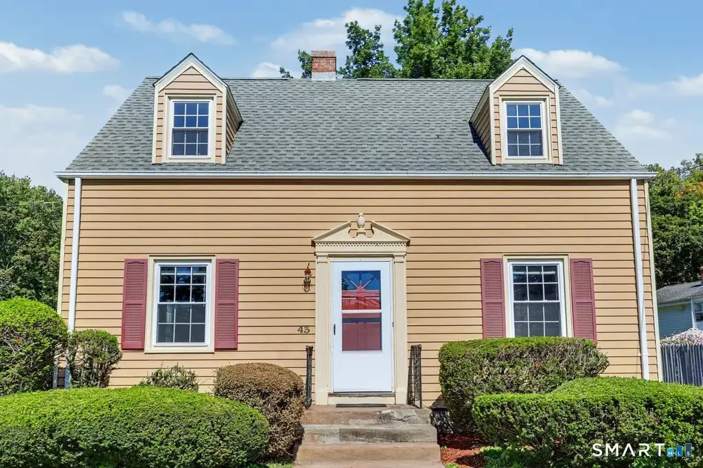 43 Brook Street, Hamden